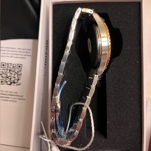 NWT Hidden Hills Watch - Picture 3 of 14